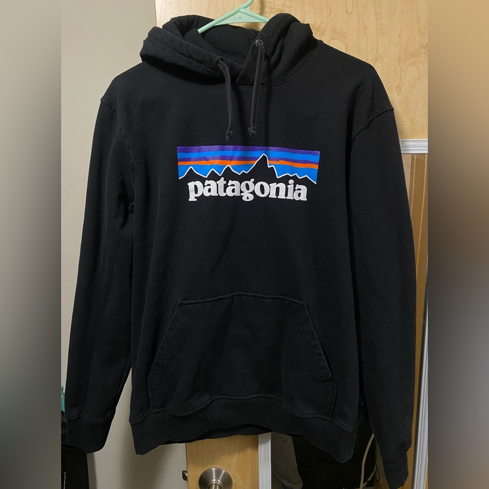 Patagonia, Size M, black logo hoodie sweatshirt - PATAGONIA Uprisal Hoody Black